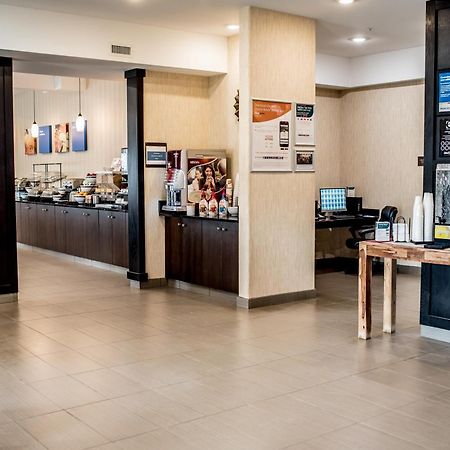 Comfort Inn & Suites Fox Creek Esterno foto