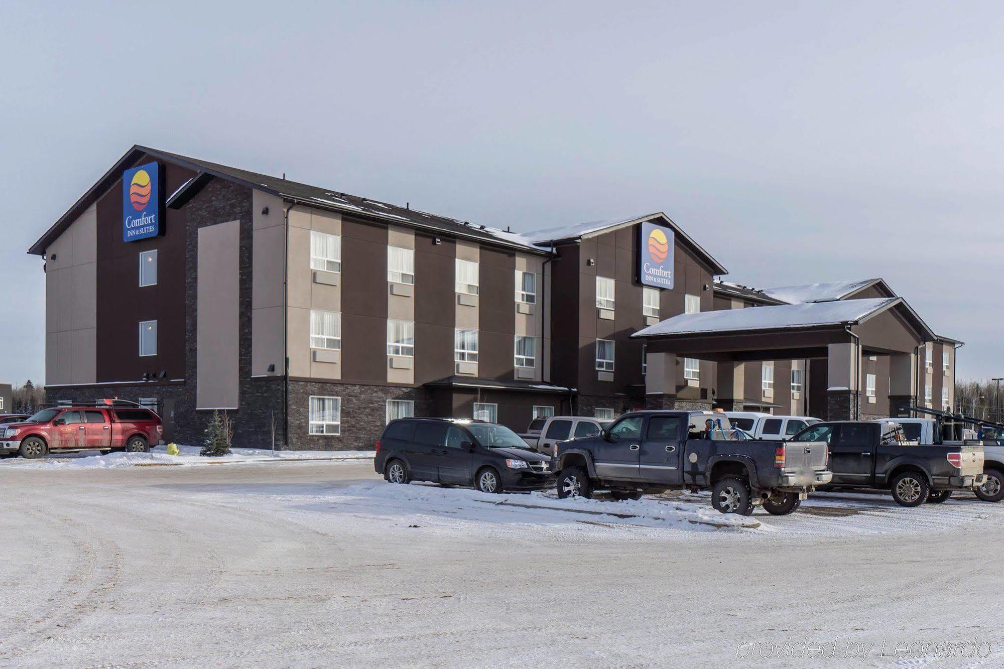 Comfort Inn & Suites Fox Creek Esterno foto