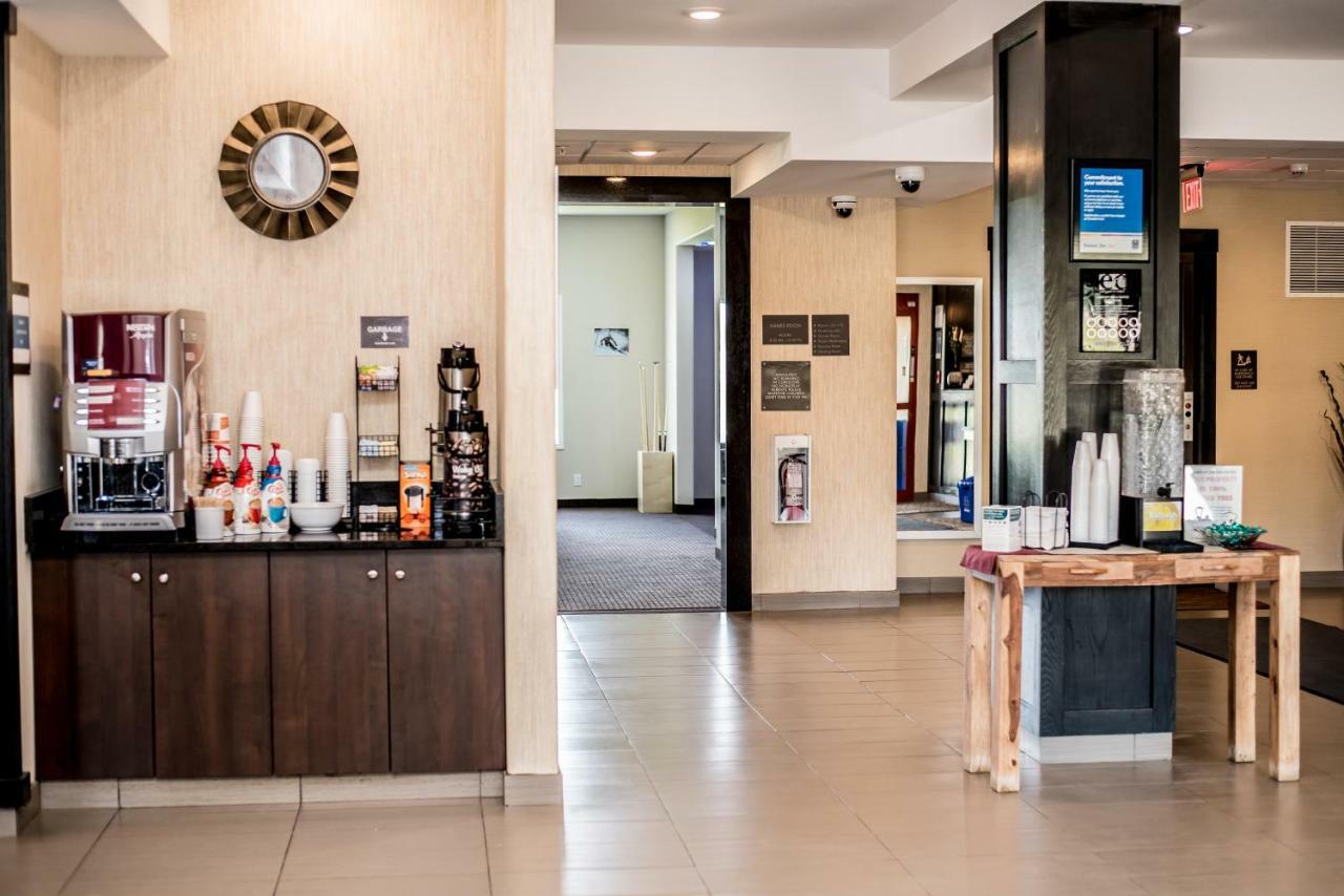 Comfort Inn & Suites Fox Creek Esterno foto