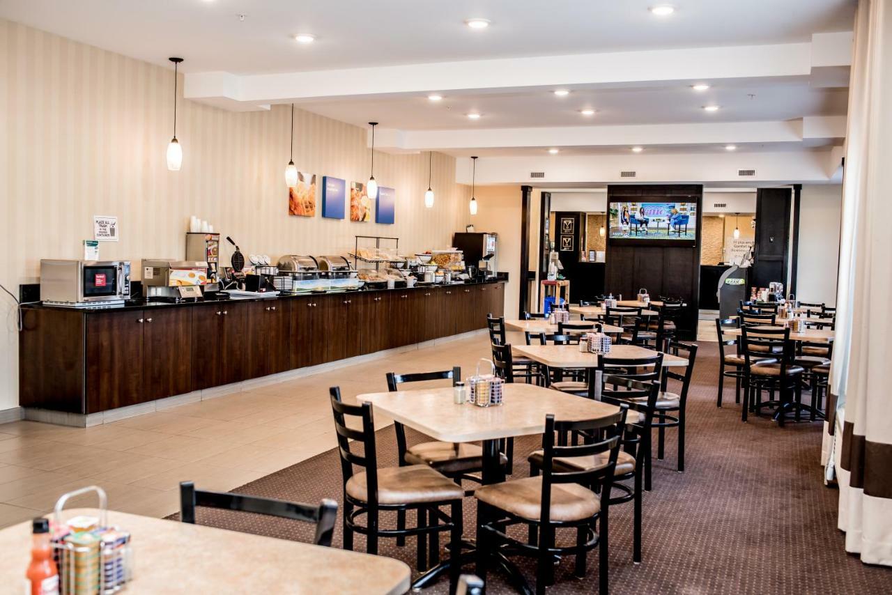 Comfort Inn & Suites Fox Creek Esterno foto
